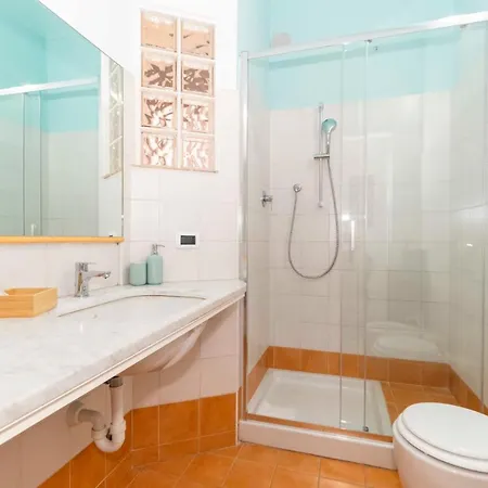 Porta Nuova Comfy Studio