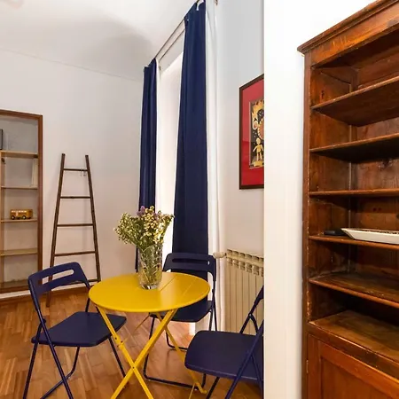 Porta Nuova Comfy Studio *