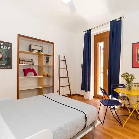 Porta Nuova Comfy Studio *